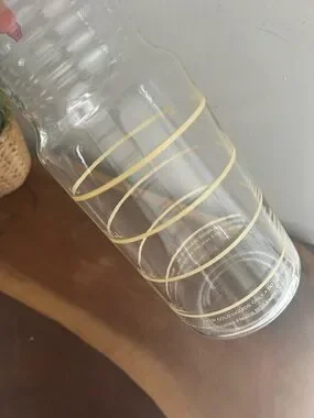 Pyrex | Dining | Pyrex Clear Glass Tall Carafe Juice Jug With Pale ...